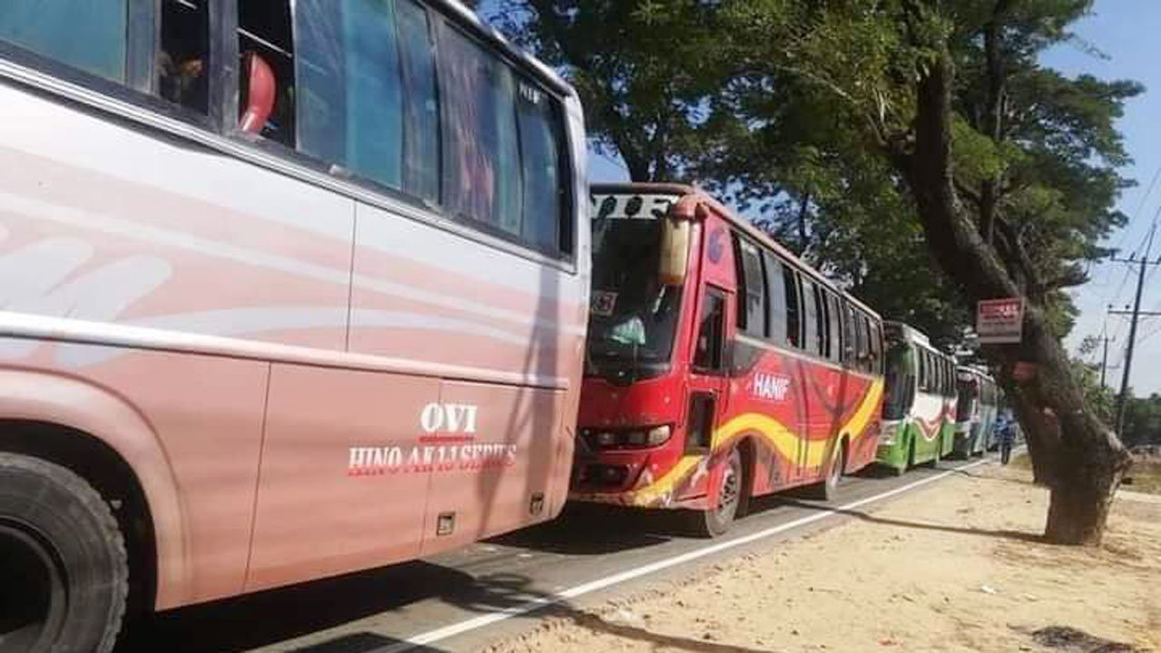 ভাসানচরের পথে আরও ১২৫০ জন রোহিঙ্গা