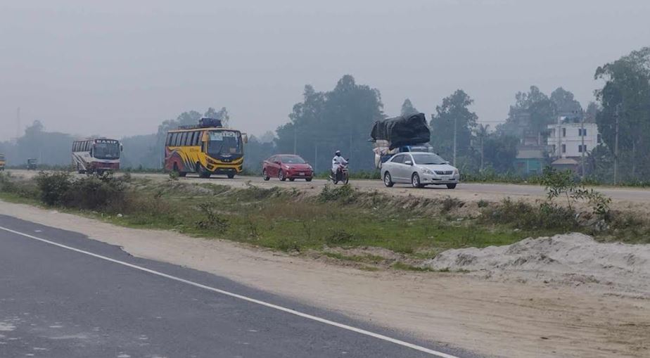 ঢাকা-টাঙ্গাইল-বঙ্গবন্ধু সেতু মহাসড়কে নেই যানজট