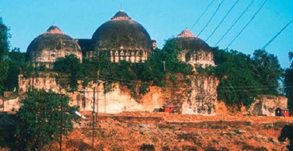 পশ্চিমবঙ্গে নতুন বাবরি মসজিদ নির্মাণের ঘোষণা দিলেন তৃণমূল নেতা